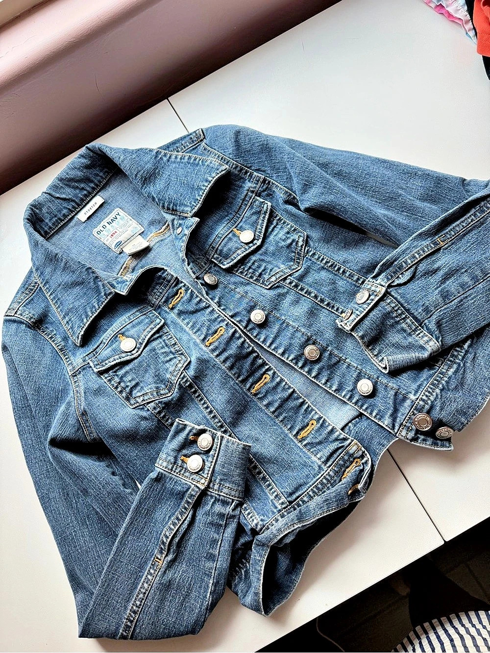 Old Navy Denim Jean Jacket Blue Size Medium